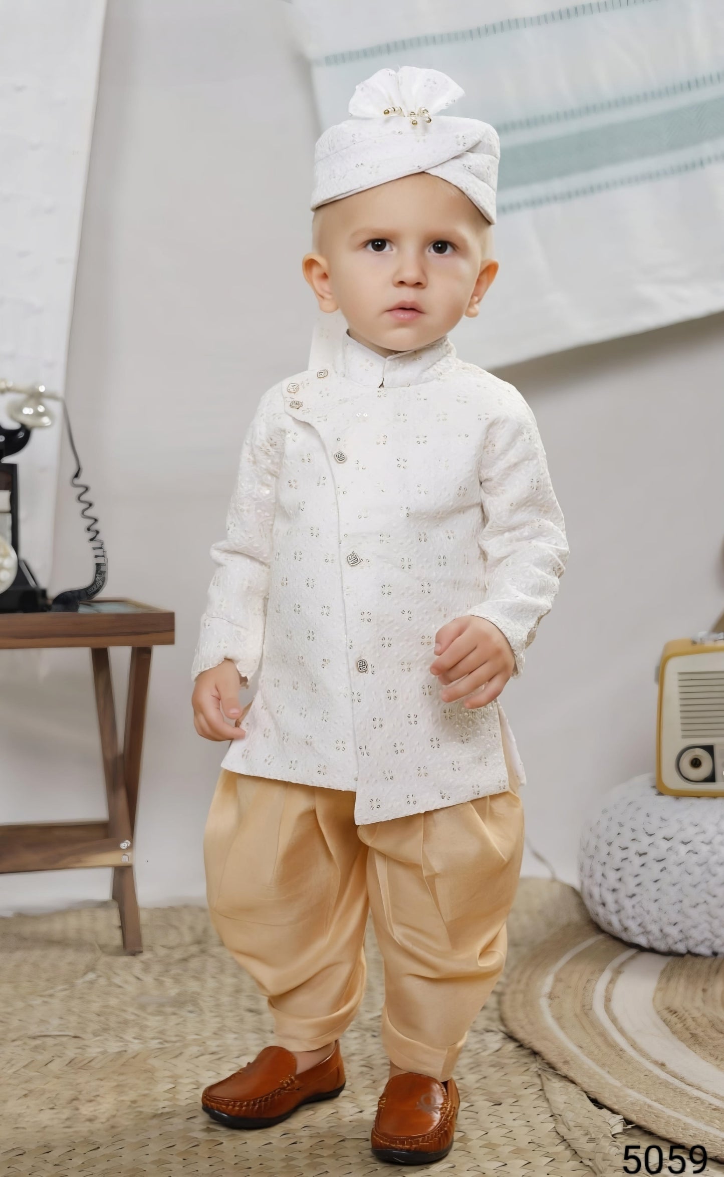 White Colour Kurta Set(BE-BKUS_5059)
