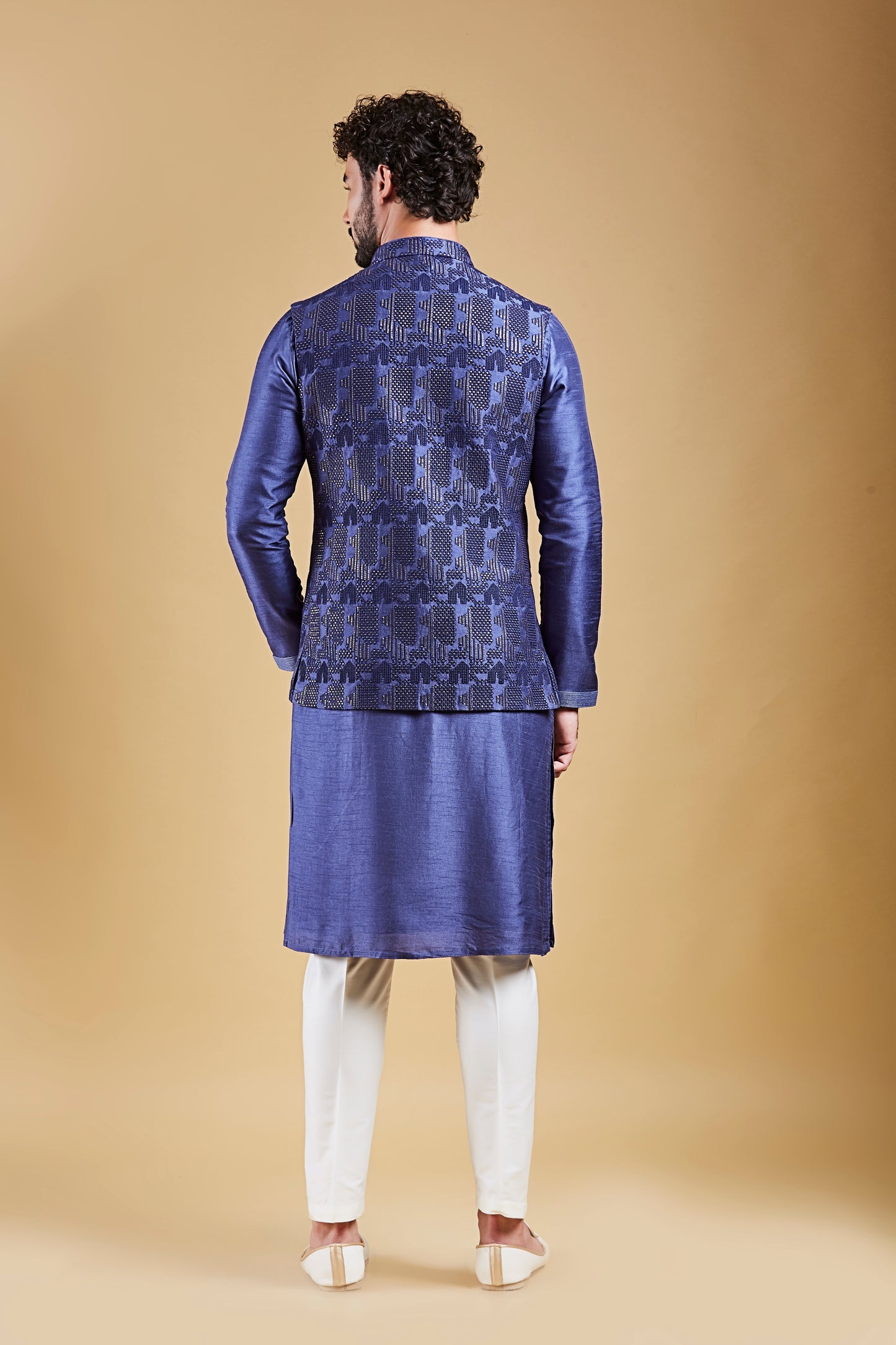 Indigo Blue Colour Bundi Set(ME-MBUS_JS-645)