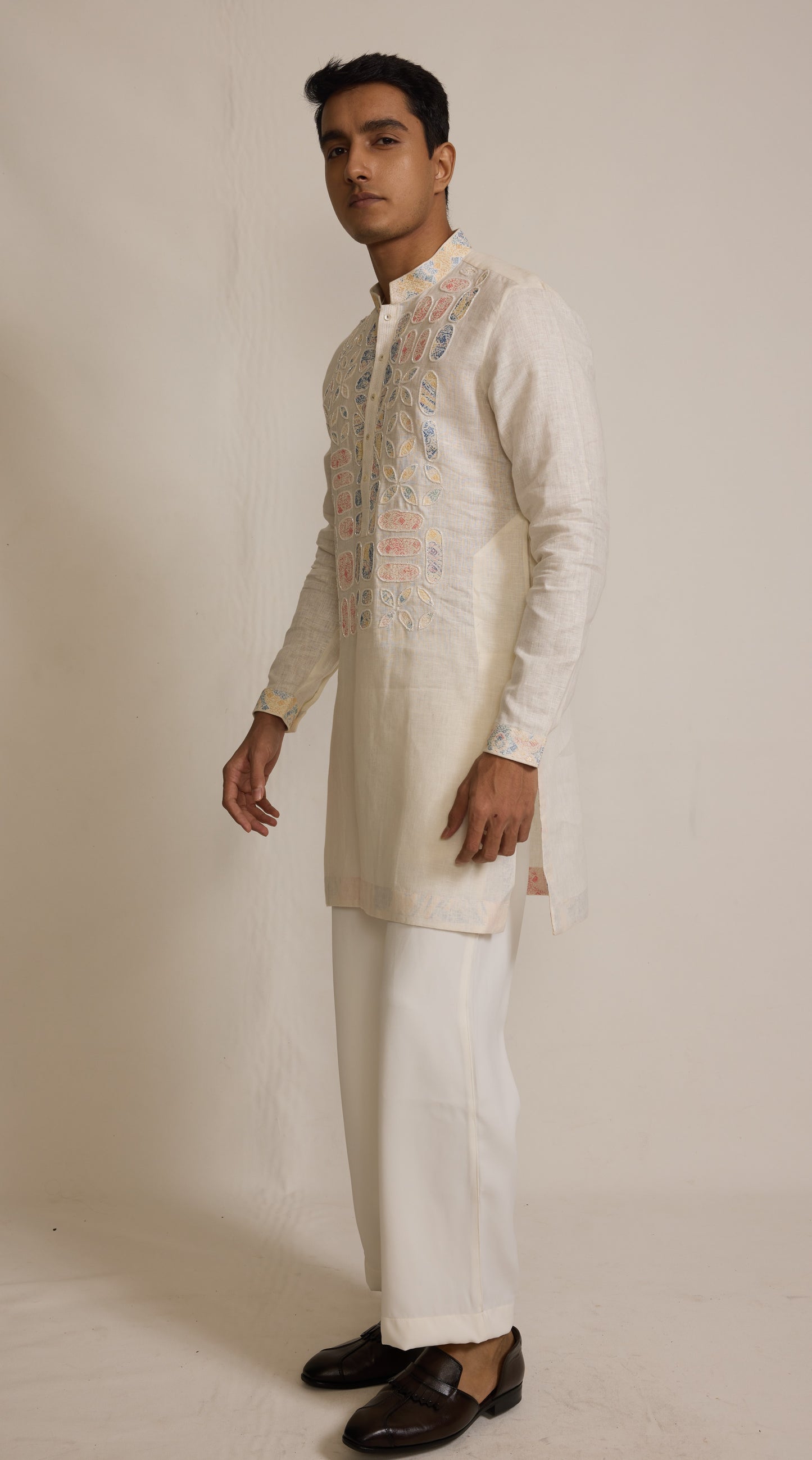 Cream Colour Kurta Set With Stole (ME-MKUS_T 2659)