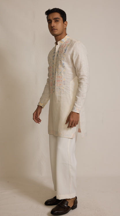 Cream Colour Kurta Set With Stole (ME-MKUS_T 2659)