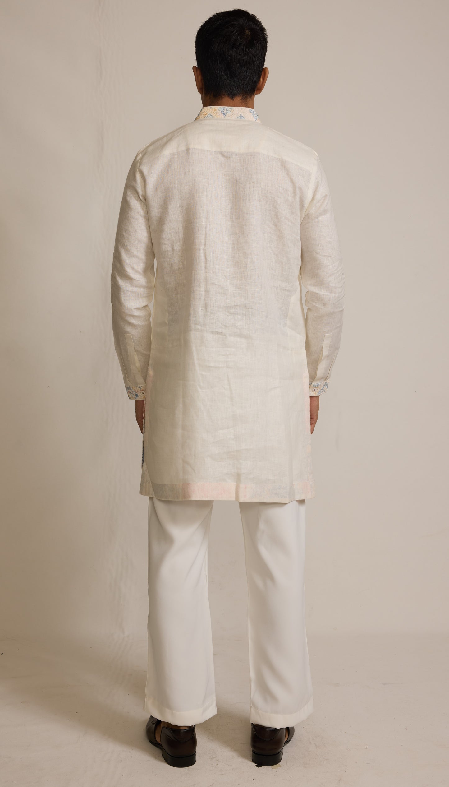 Cream Colour Kurta Set With Stole (ME-MKUS_T 2659)