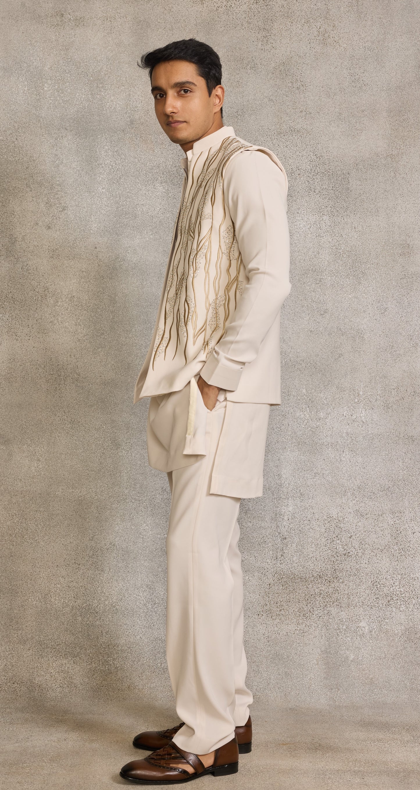 Cream Colour Bundi Set(ME-MBUS_2756)