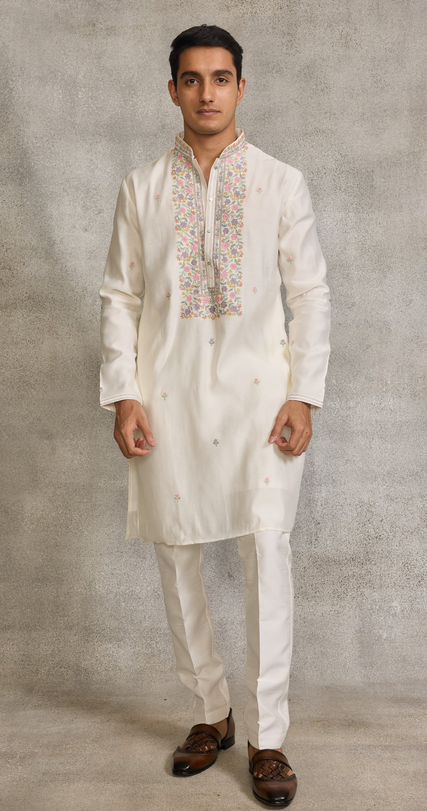 Cream Colour Kurta Set(ME-MKUS_SK 026)