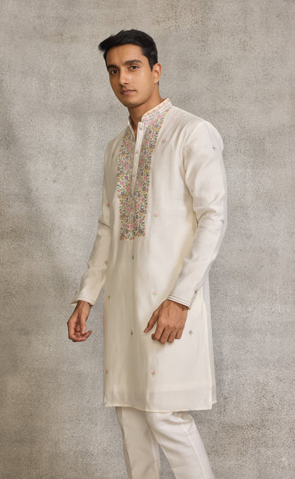 Cream Colour Kurta Set(ME-MKUS_SK 026)
