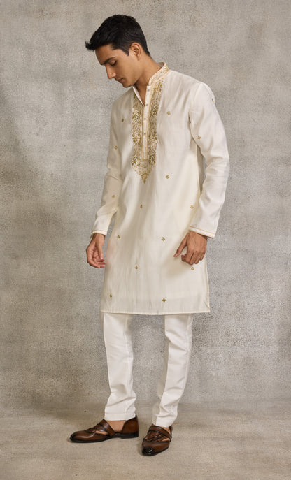 Cream Colour Kurta Set(ME-MKUS_SSK 37)