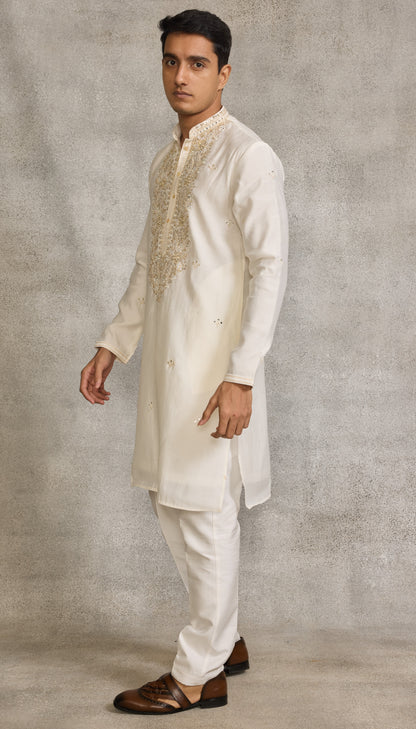 Cream Colour Kurta Set (ME-MKUS_SSK 36)