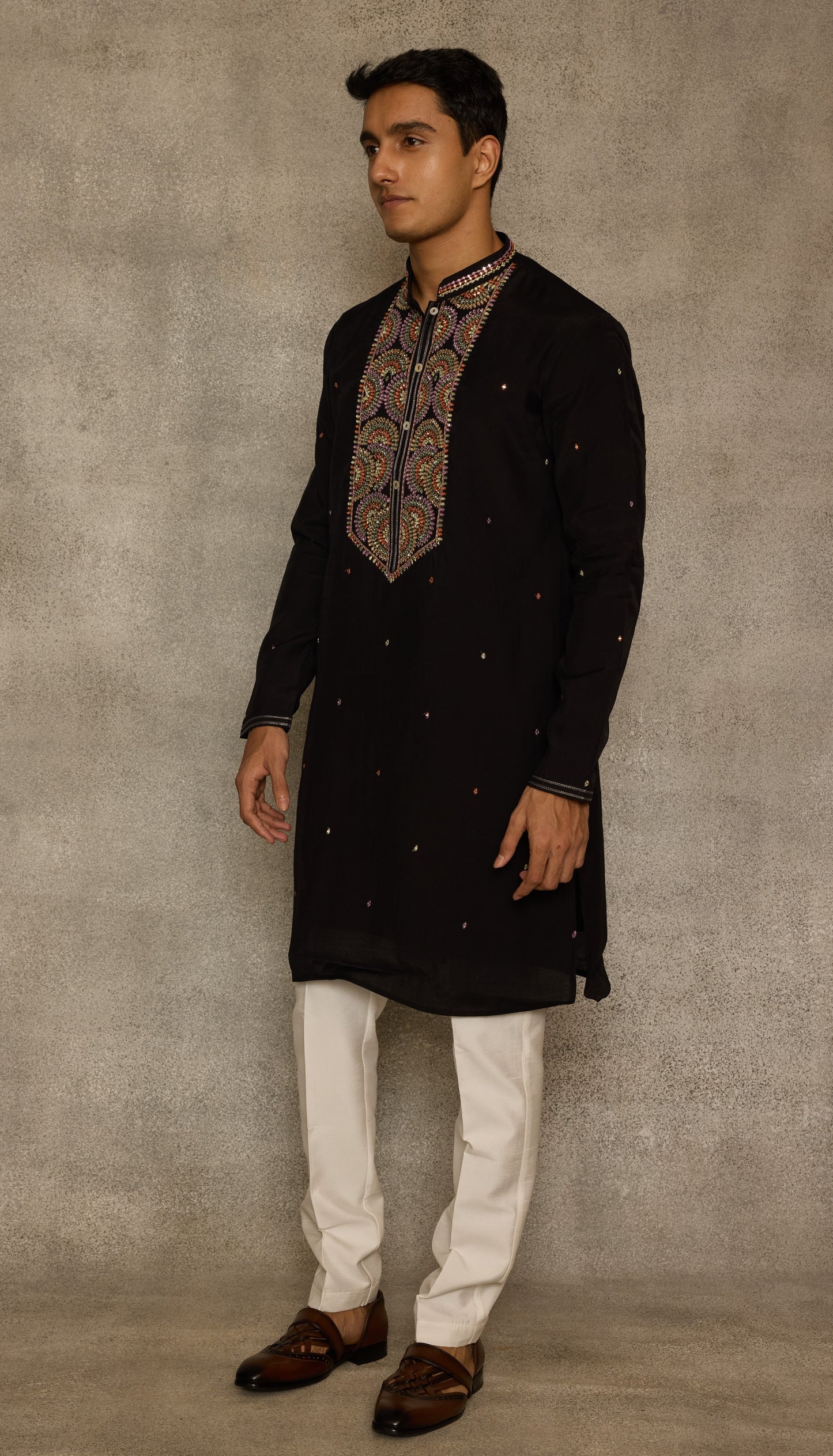 Black Colour Kurta Set(ME-MKUS_SK 23 A)