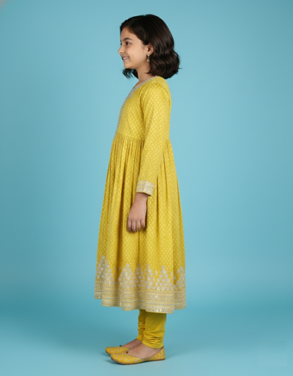 Yellow Colour Chudidar(GE-GCHU_4886)