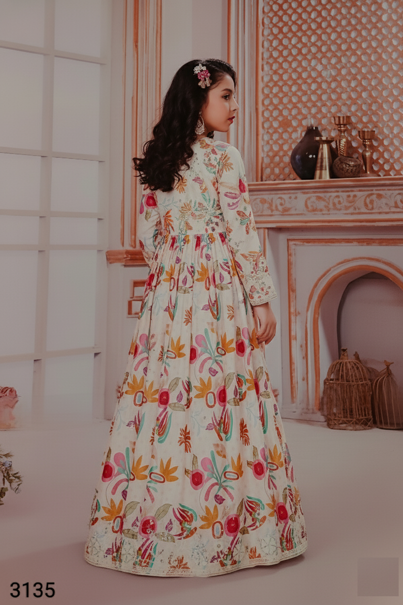 Cream Colour Gown(GE-GGWN_3135)