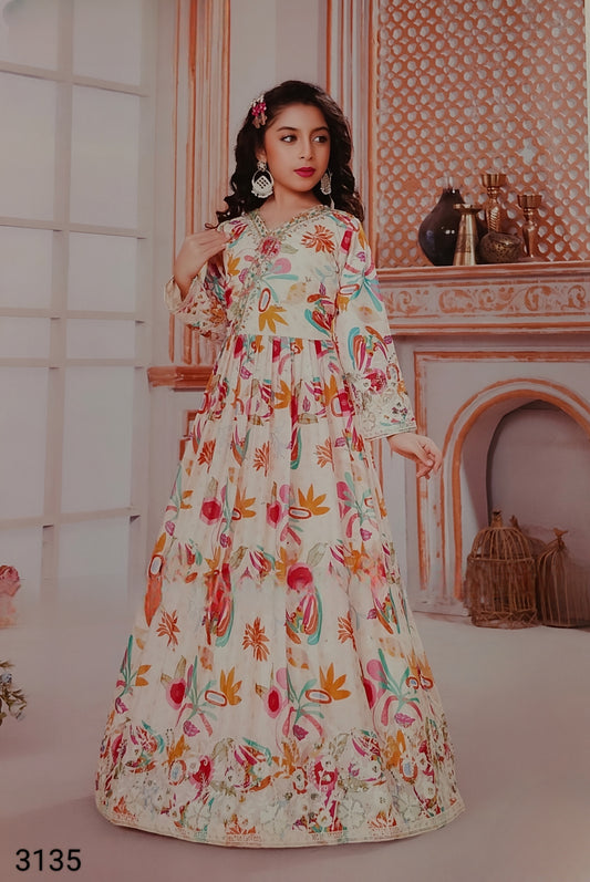 Cream Colour Gown(GE-GGWN_3135)