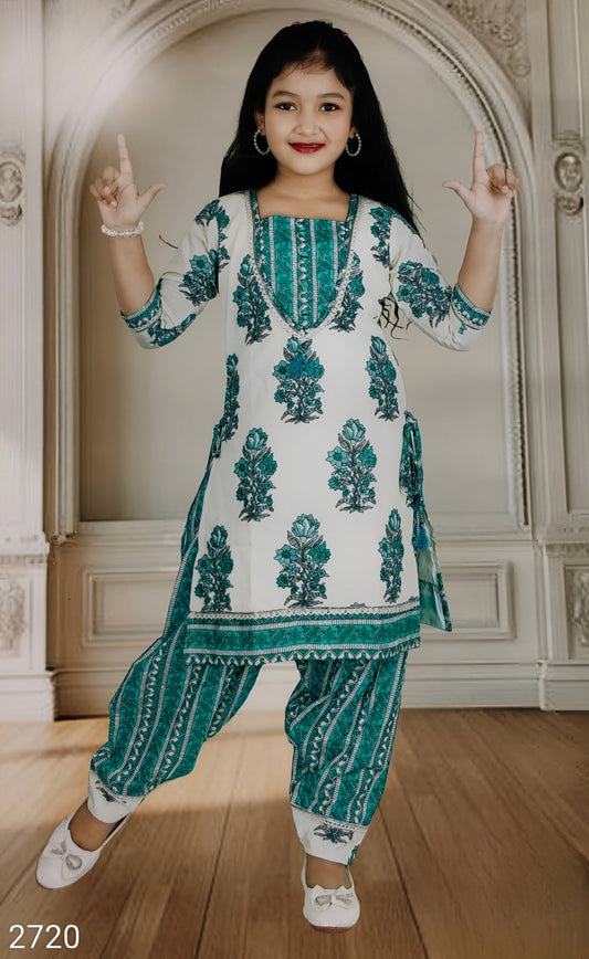 Green Colour Chudidar(GE-GCHU_2720)