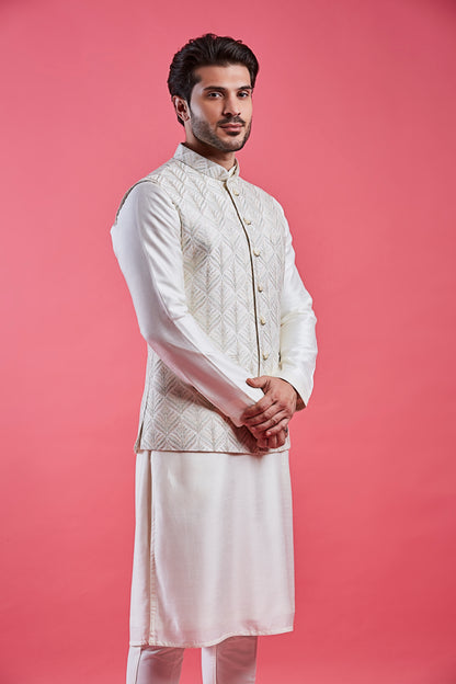 Cream Colour Bundi Set(ME-MBUS_JS-648)